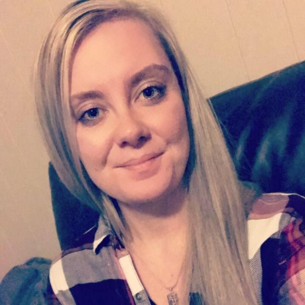 Meet your Posher, Tiffany